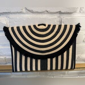 Stella & Dot Straw Cream and Black Clutch Bag